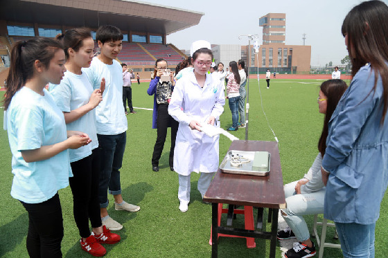 新乡医学院#你对目前的薪资待遇还满意痧?