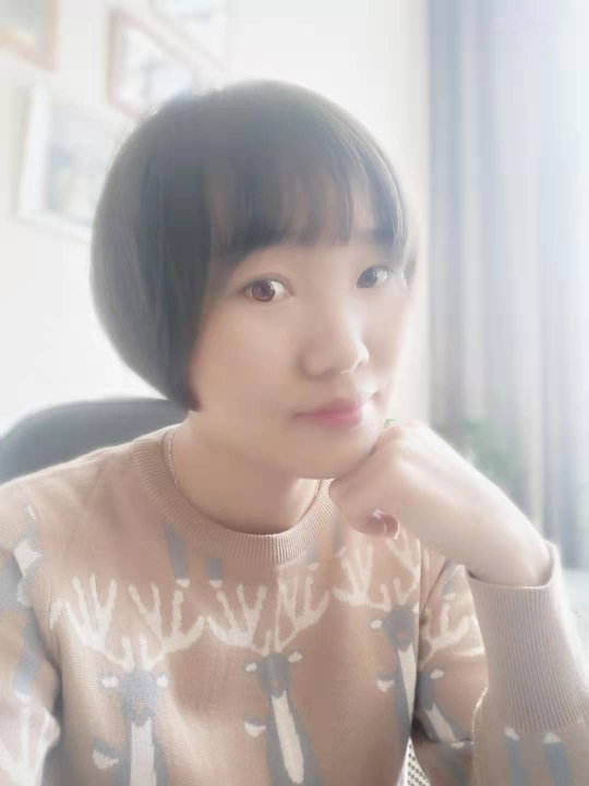 你好哇#hello,简单介绍下 90后妹子一枚宁夏银川搞个