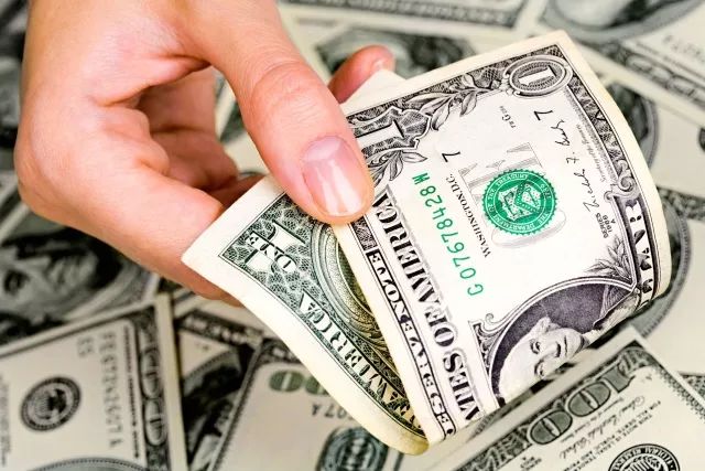 undefined问答/互动/交流/话题讨论_李先生_职场社区_职q