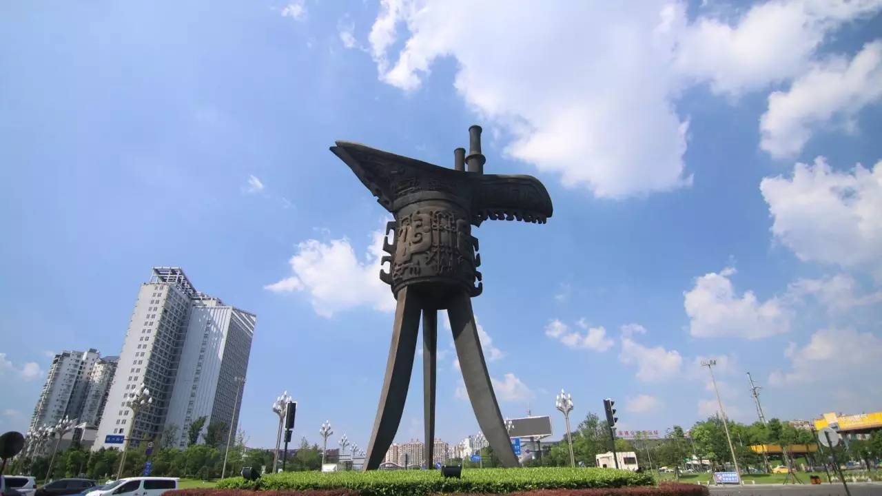 有没有宜宾工作介绍一下,3000以上都行.