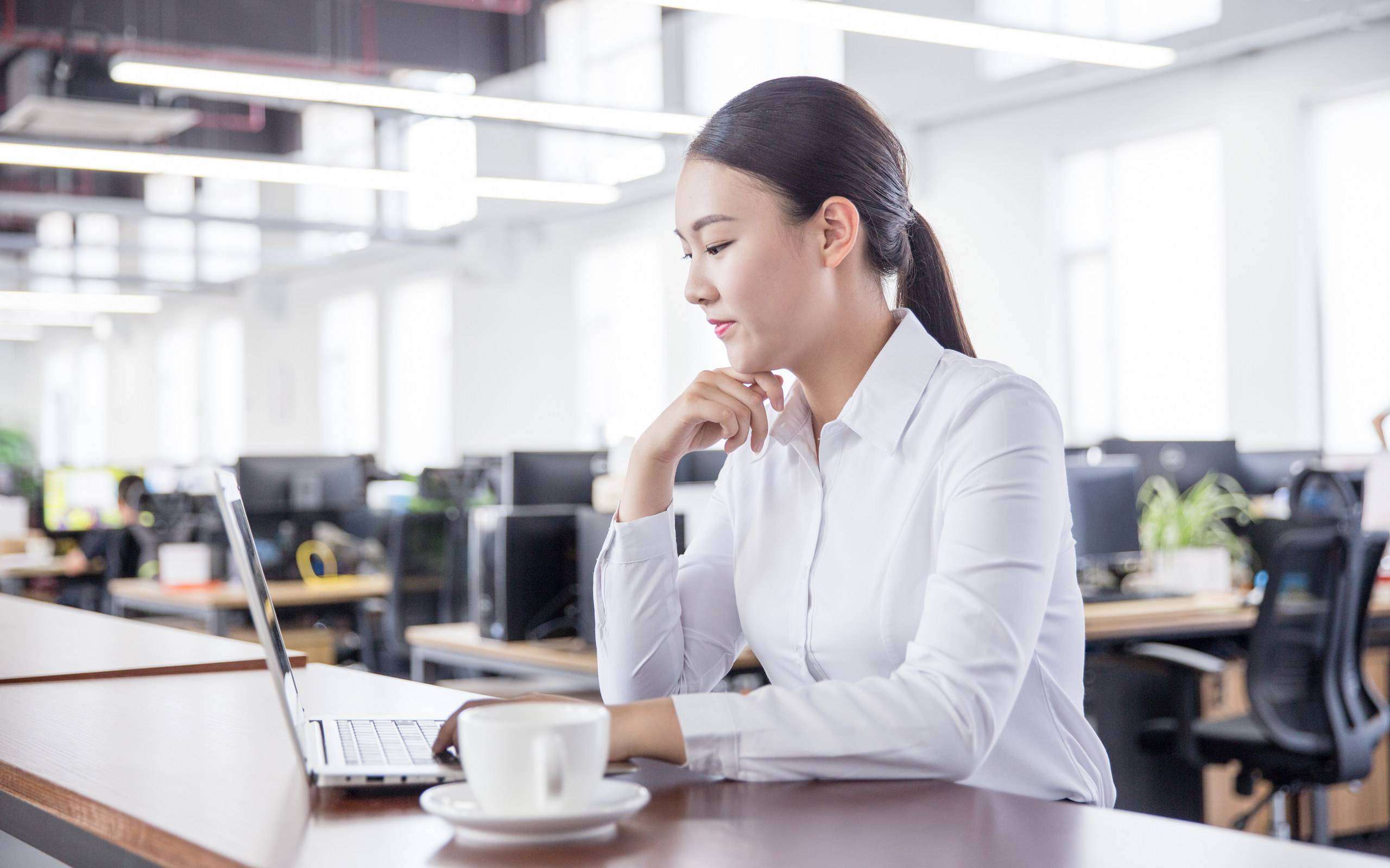 30岁女性适合的工作有哪些?_网友(查女士)职场问答-职q!