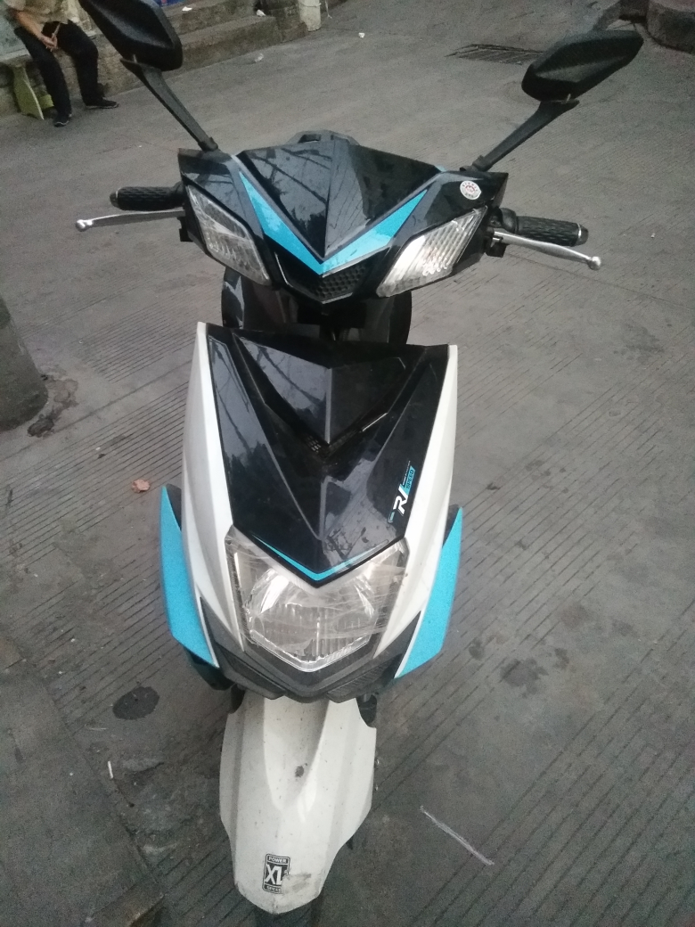 电动车出销售 2千多