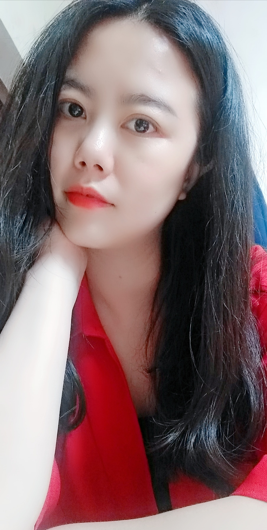 33岁,重新选择拿着简历找工作,本身就是一次莫大的挑战自我,我想无论