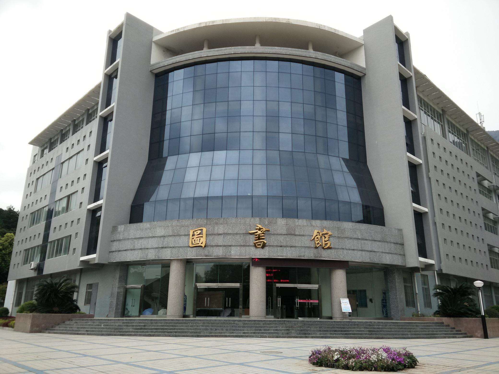 #陕西理工大学#学姐学长,刚从外地回来,想在西安找一份工作,目前在不