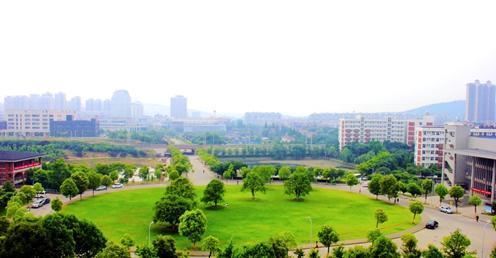 華中科技大學文華學院#校友們都在龍崗的,咱建個微信群吧,方便聚在一