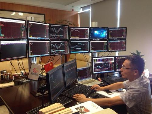 股票/期货操盘手#现在做股票交易员,还有钱途吗?