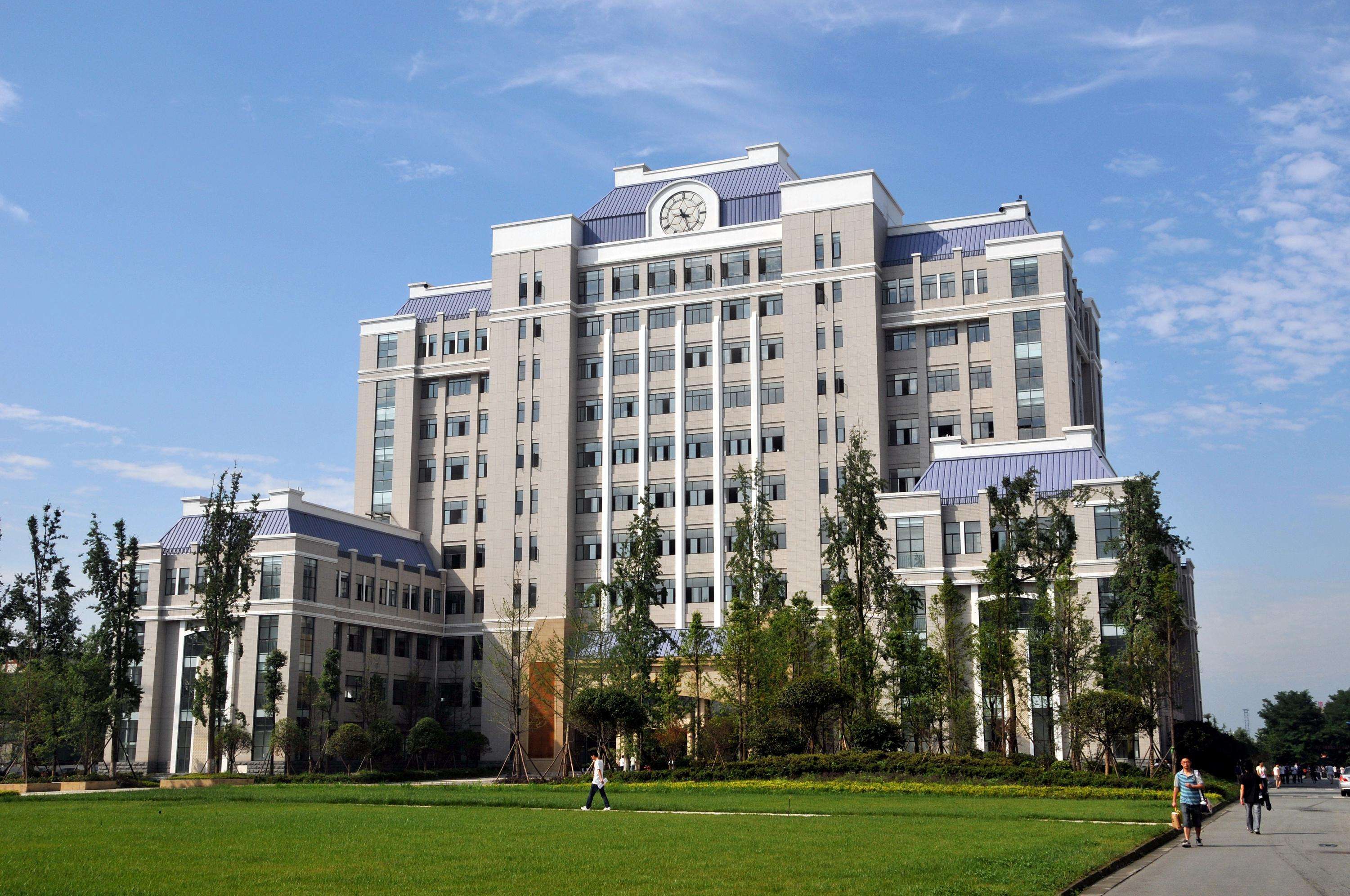 #成都工业学院#校友们,都从事什么工作啊_网友(黄先生)职场问答-职q!