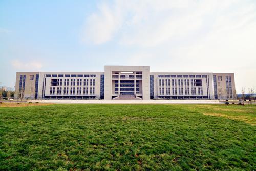 济南工程职业技术学院同僚在哪里大家都在干啥