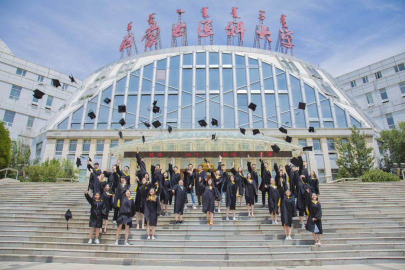 內蒙古醫科大學學長學姐們都在做什麼呢