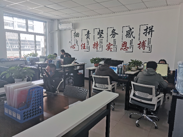 工作环境好氛围活跃同事很nice人际关系好