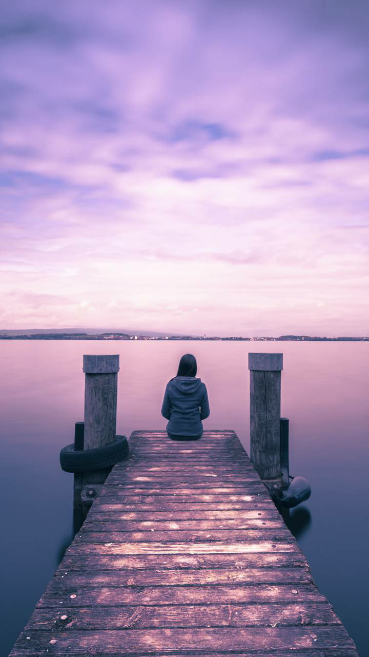 很失力,愤怒过,悲伤过,一度对人生不再有任何遐想,只想平淡走过这一生