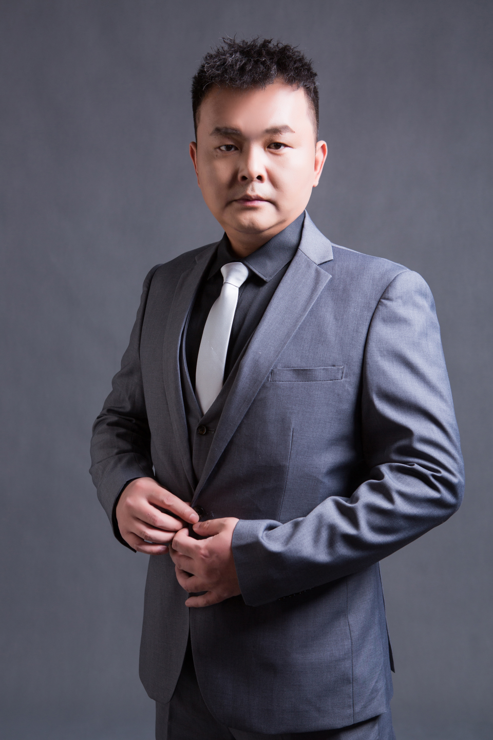 你好哇李科39岁白羊座