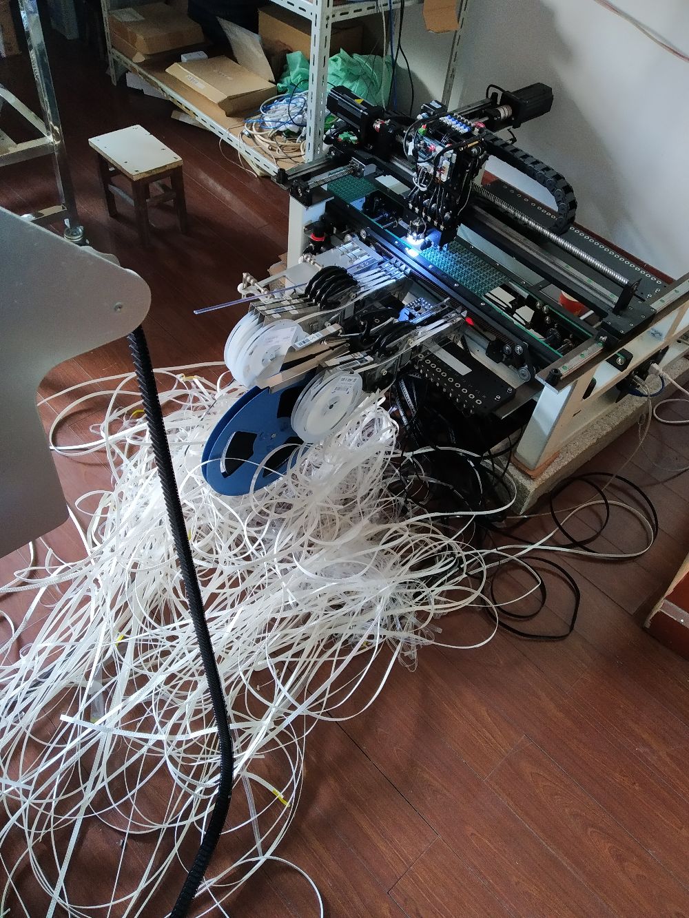 电子厂上班流水线