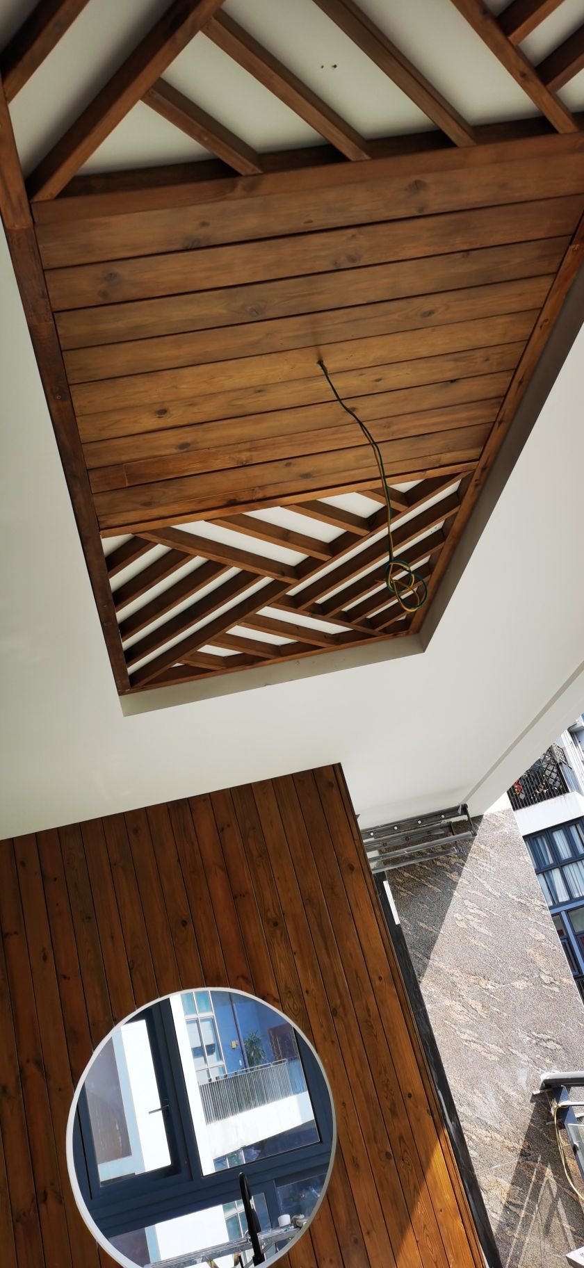 主打装饰木工类,天花吊顶及造型,地板,阳台防腐木,集成墙面 em>安装 