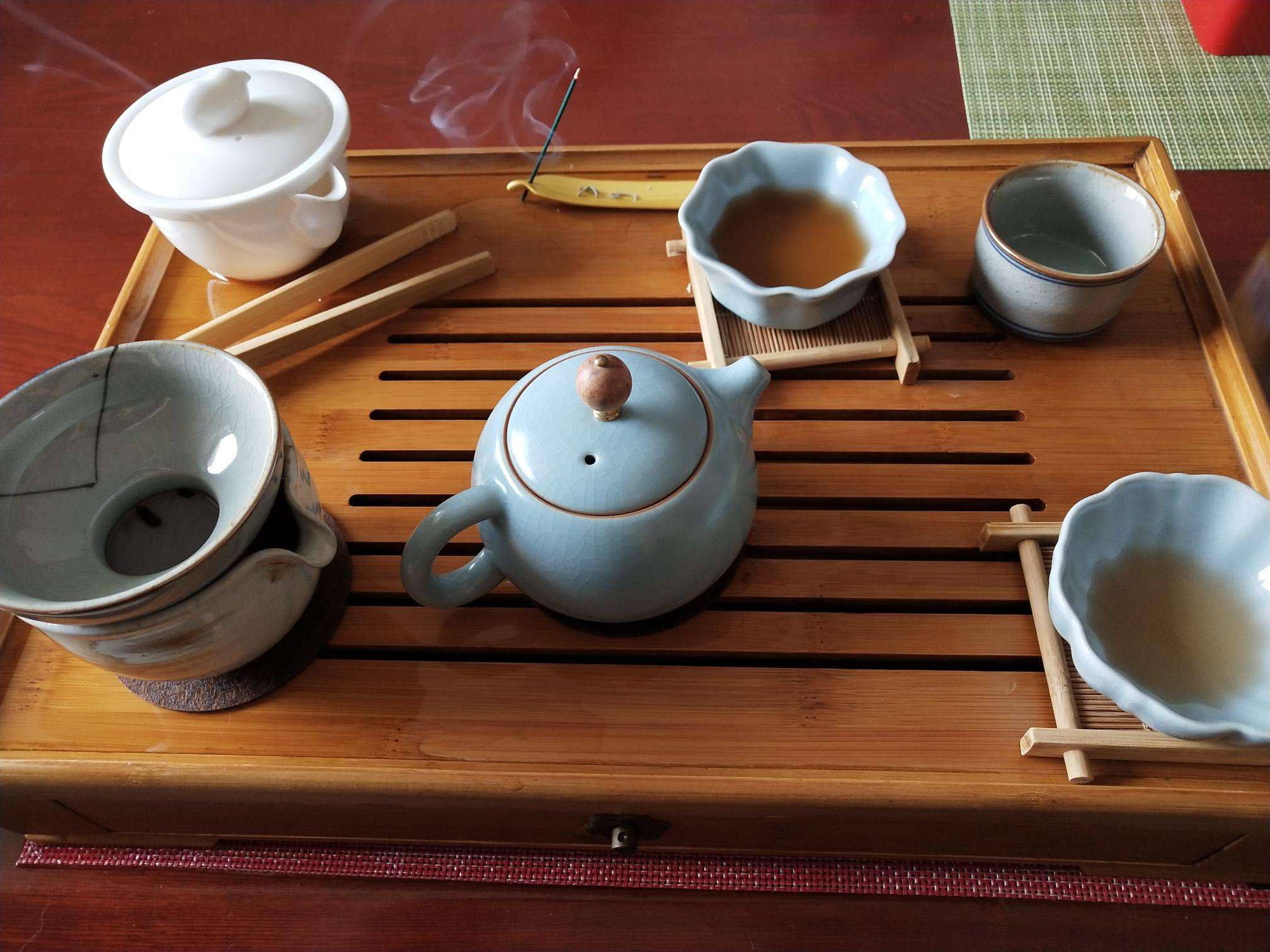 当代职场人减压方式我的减压方式就是喝茶我的爱好比较老年人比较喜欢