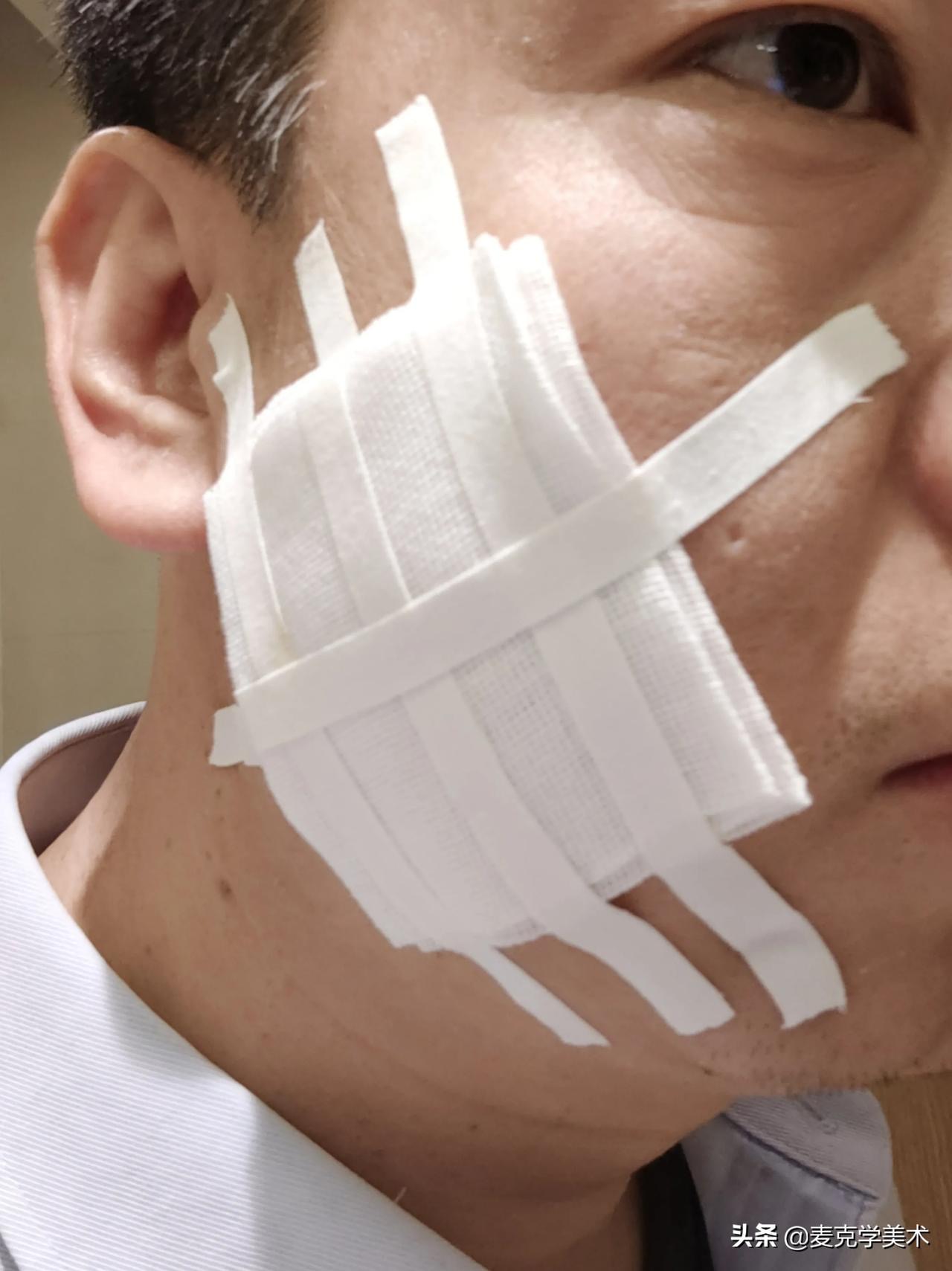 (员工年会被高管烟头烫脸)最近,在陕西西安.