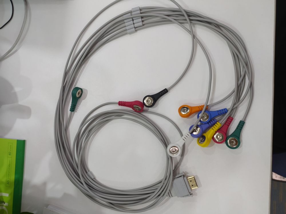 产品经理客户要的结实的粗导联线可还行十二导动态心电图分析软件谁家