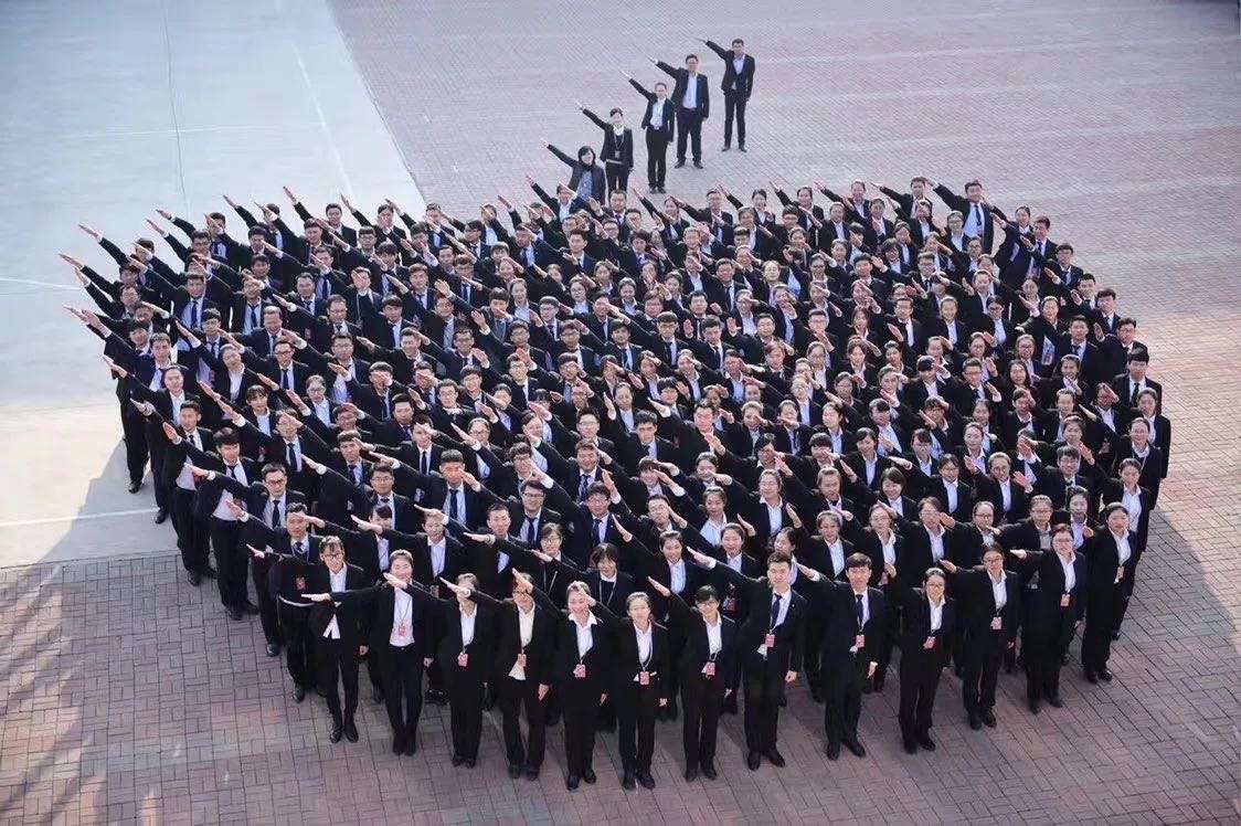 公司的 em>企业文化 /em>非常好,公司员工团队年轻化,非常透明,自己学