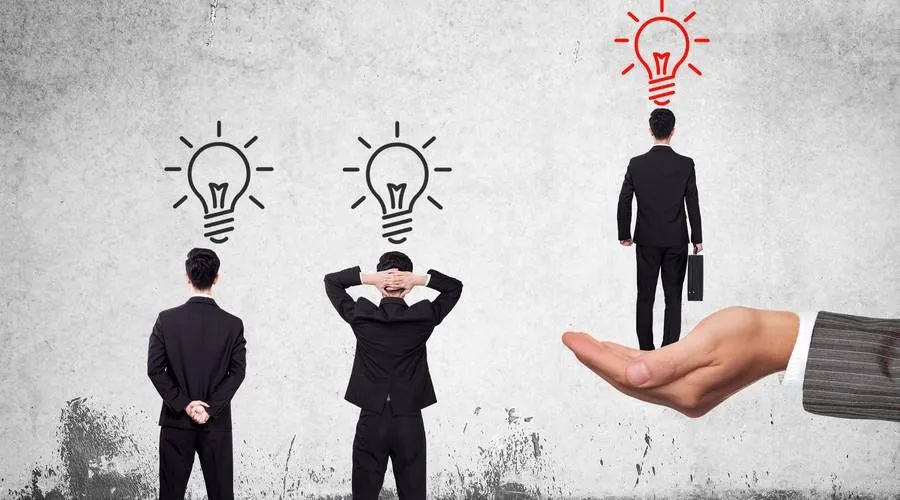 《全国普通高等学校毕业生就业协议书》(简称就业协