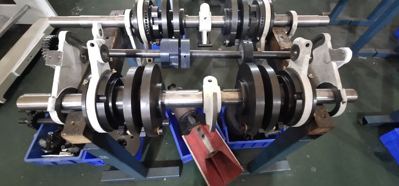 我现在在上海一家环保机械设备厂做机械 em>装配 /em>钳工.